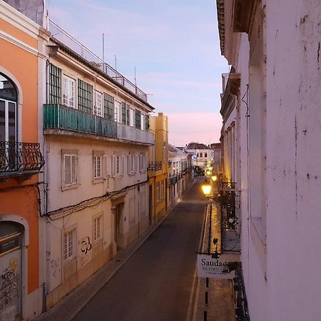 Old Charming House Faro Apartment Exterior photo